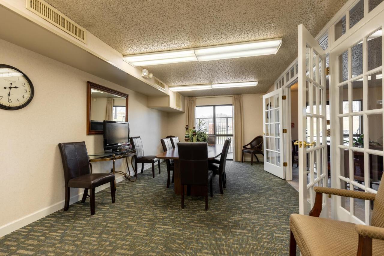 Days Inn By Wyndham Kuttawa/Eddyville Exterior photo