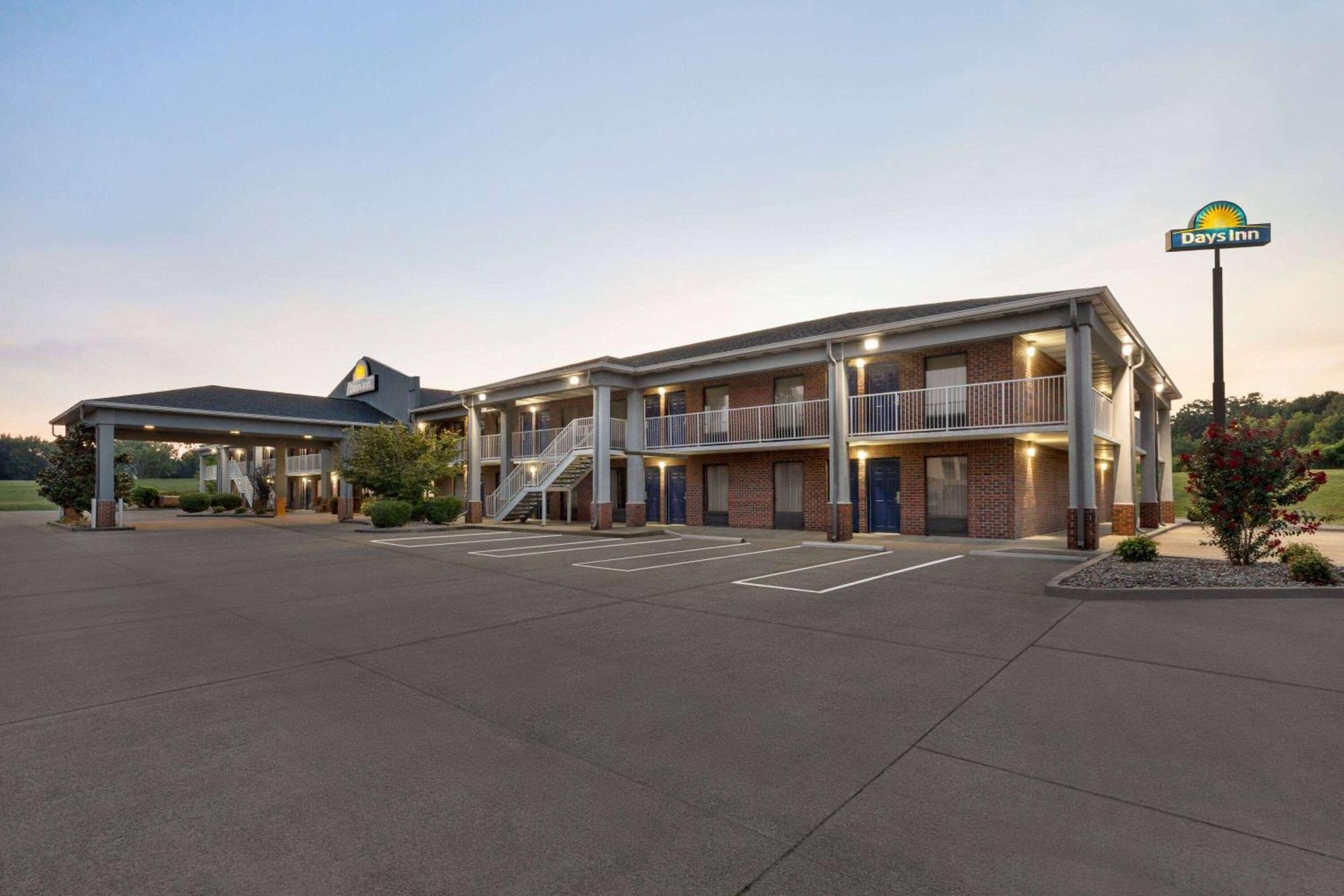 Days Inn By Wyndham Kuttawa/Eddyville Exterior photo